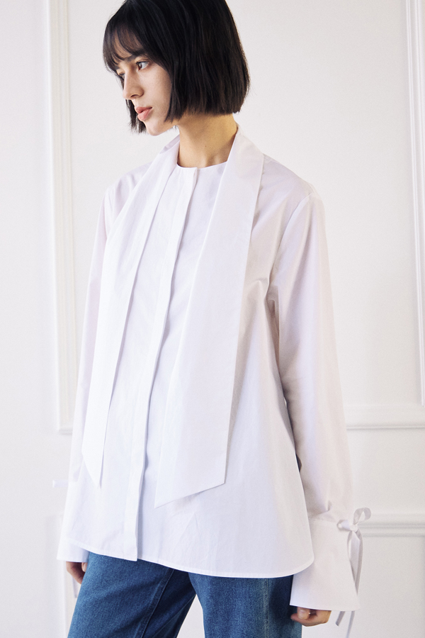 A-Line Scarf Blouse-White